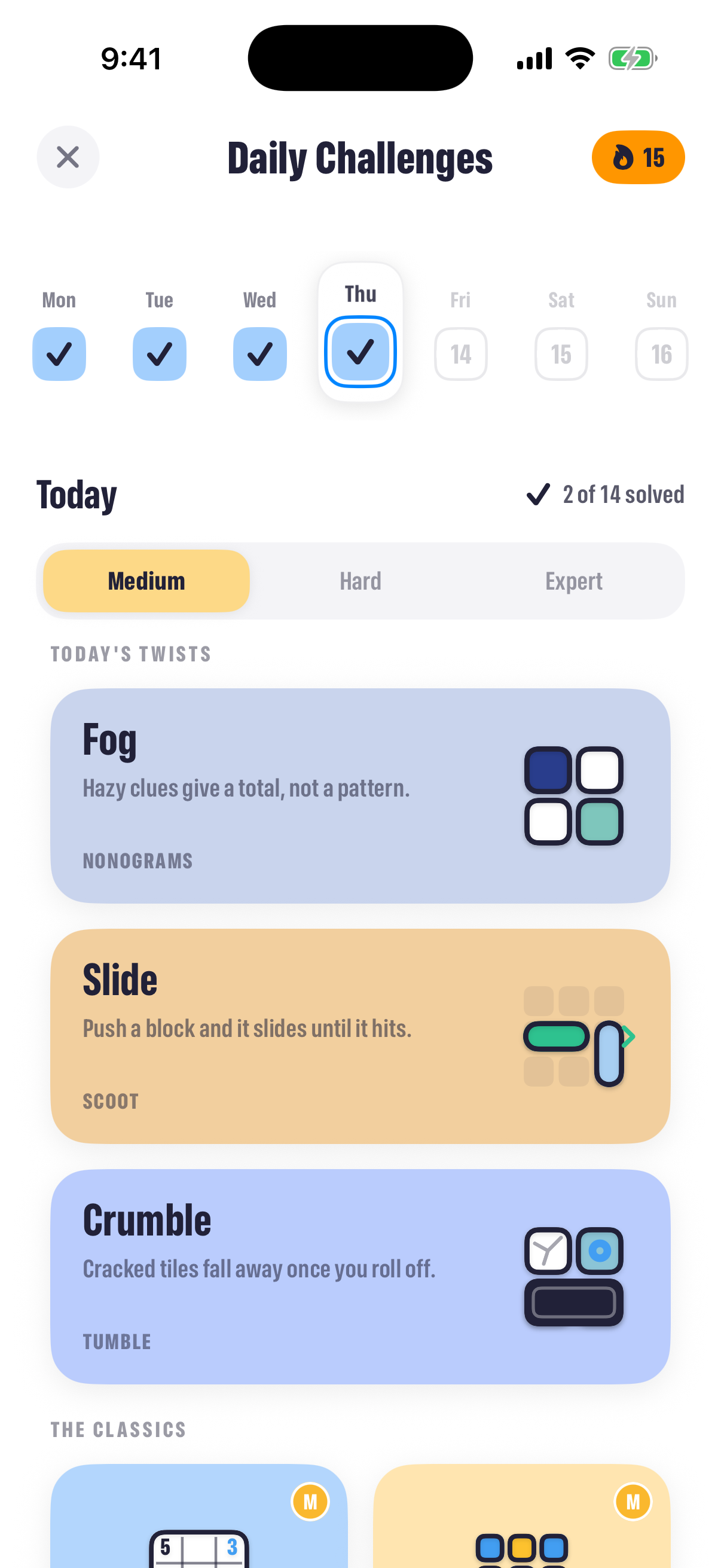 The daily challenges screen: a 15-day streak and today's twisted boards, Fog, Slide and Crumble